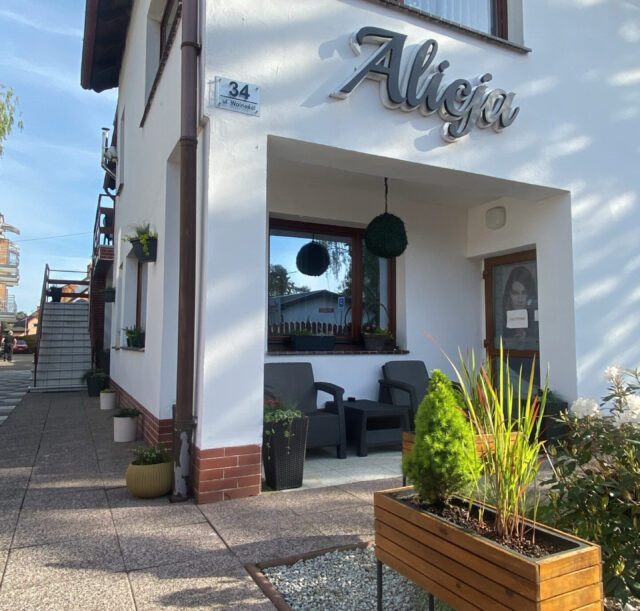 42CDC03A-5587-4BDF-8D91-011C08B9A6F7